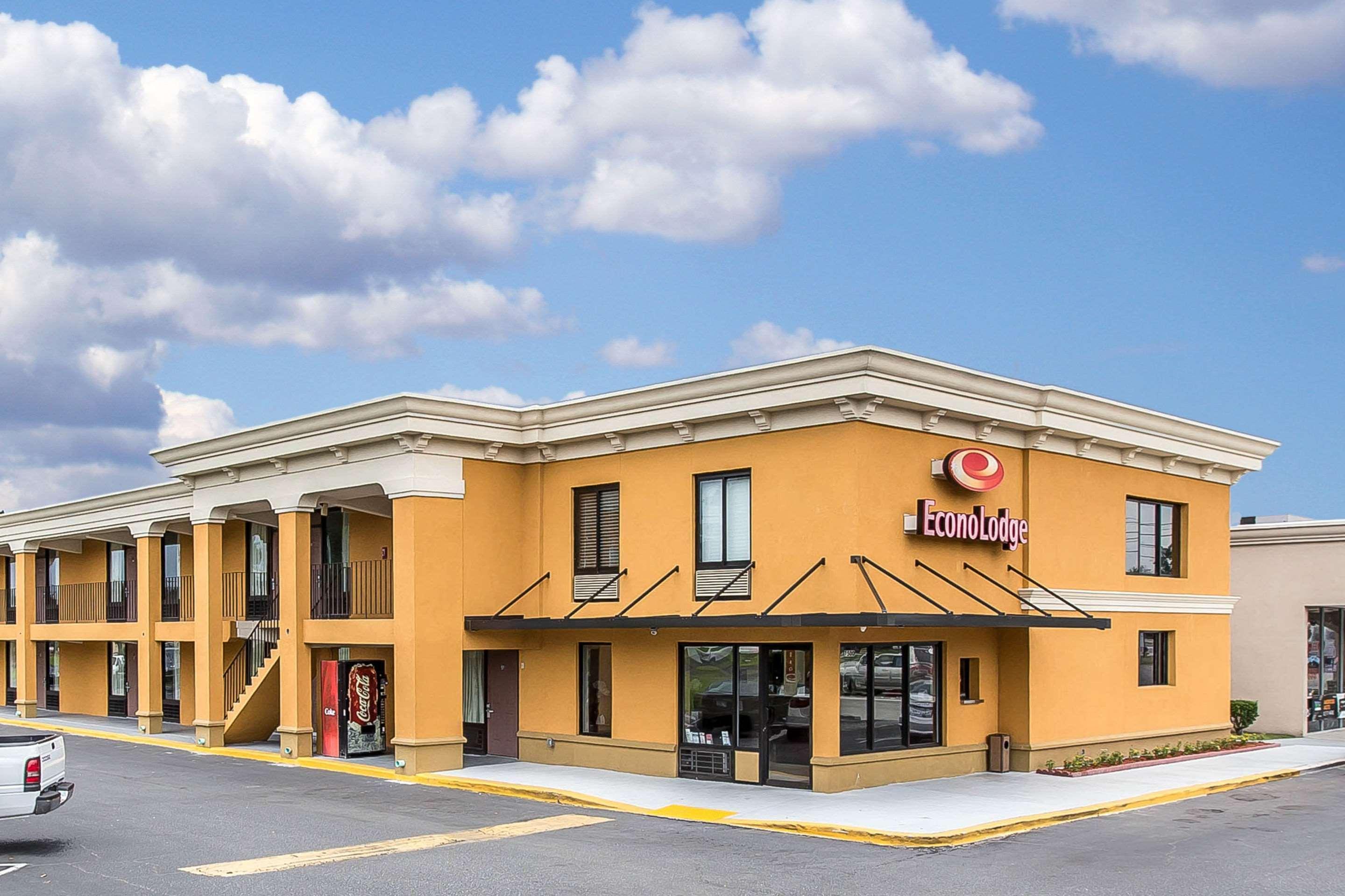 Econo Lodge Midtown Savannah Exterior foto
